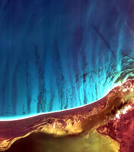 Vue satellite de l'île Holbox et du lagon Yalahau au Nord-Est de la Péninsule du Yucatan, Mexique